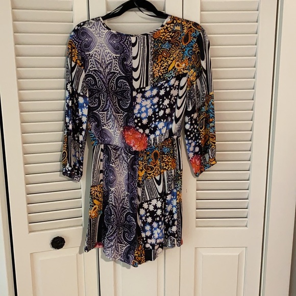 MINKPINK ROMPER SZ SMALL - Picture 2 of 4